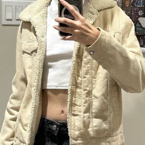 BERSHKA/ Beige jacket